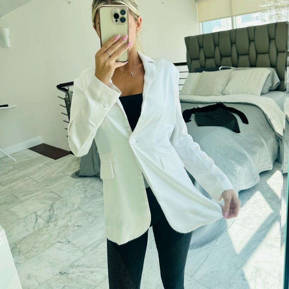 VICTORIAS SECRET BLAZER SATIN WHITE XS 165/84A